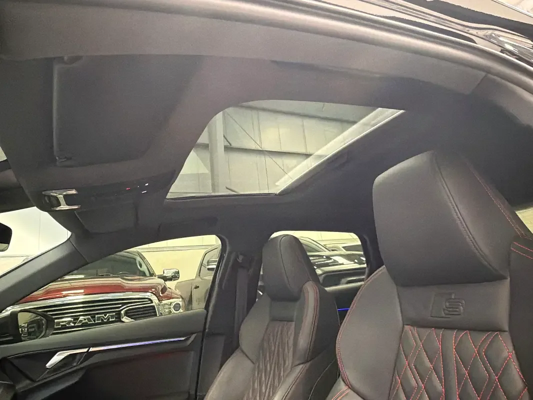 Audi S3 2.0 AMT 4WD (290 حصان) - 12