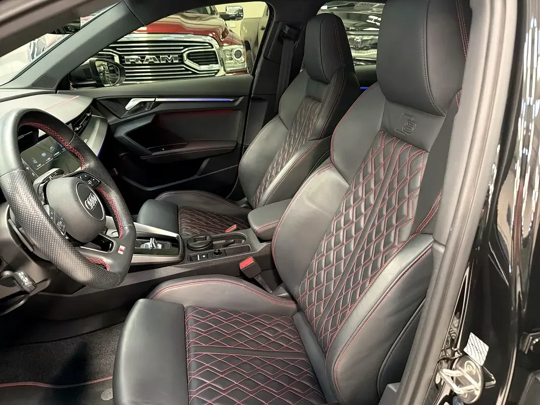 Audi S3 2.0 AMT 4WD (290 حصان) - 11
