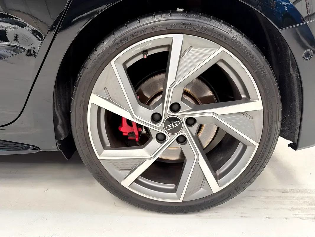 Audi S3 2.0 AMT 4WD (290 حصان) - 14
