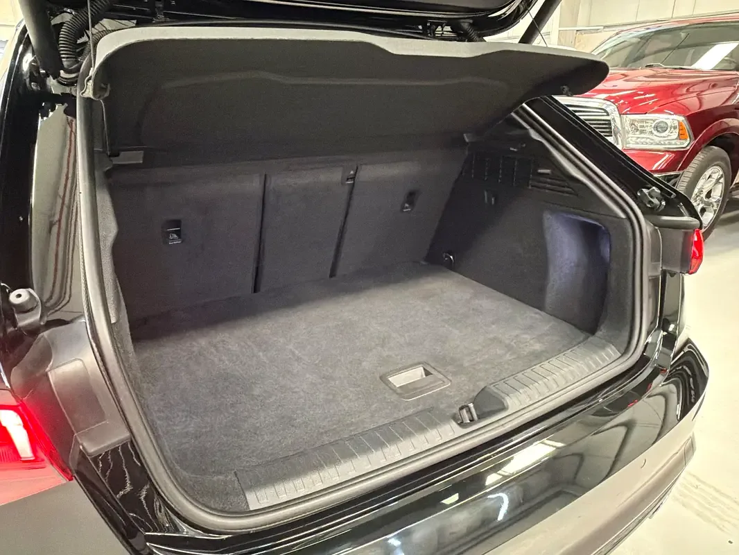 Audi S3 2.0 AMT 4WD (290 حصان) - 15