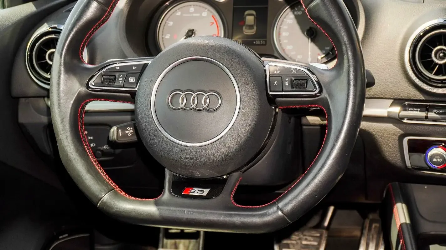 Audi S3 2.0 TFSI S tronic quattro (300 حصان) - 12