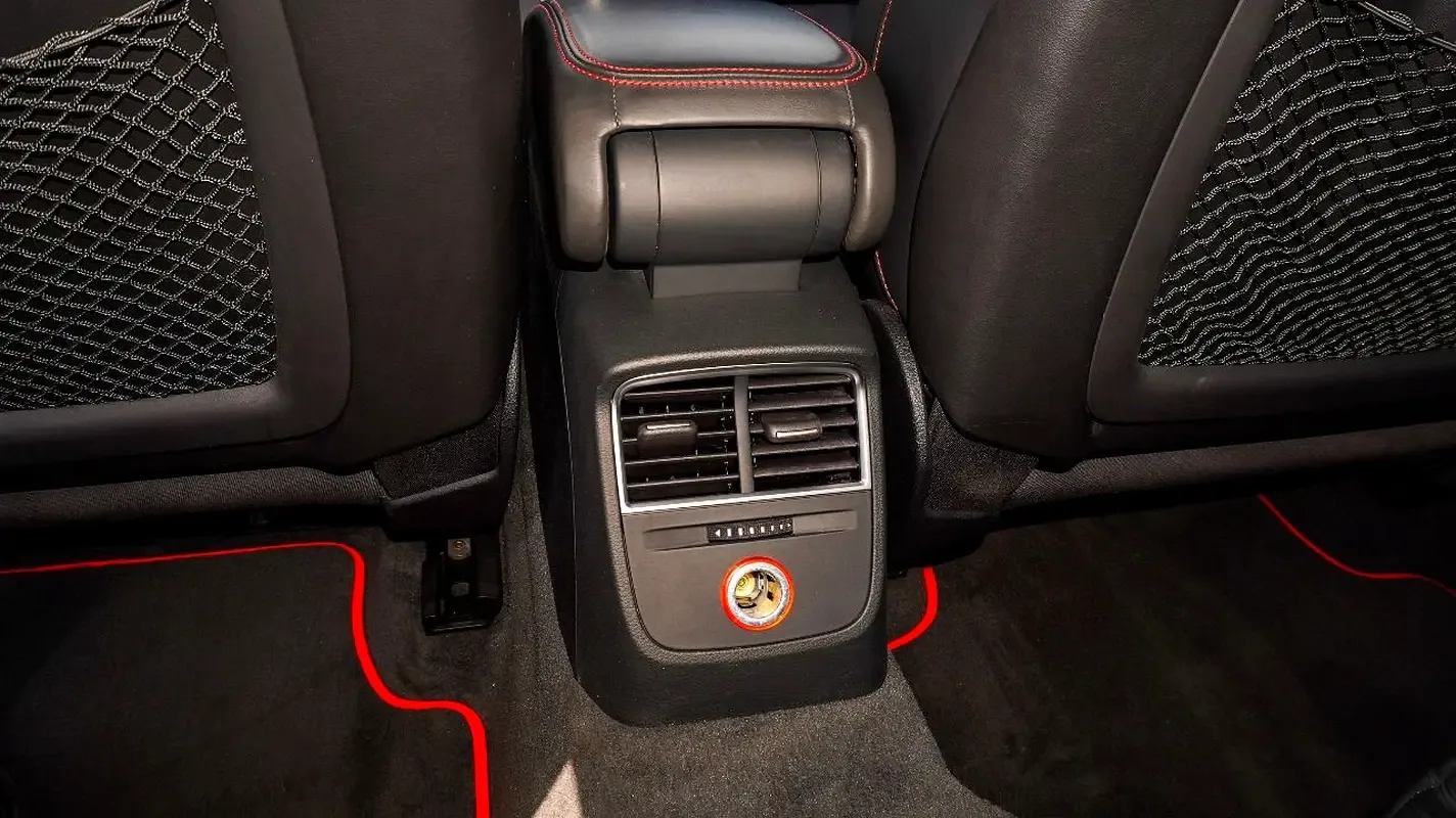 Audi S3 2.0 TFSI S tronic quattro (300 حصان) - 10