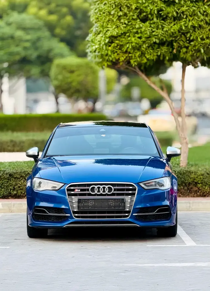 Audi S3 2.0 TFSI S tronic quattro (300 حصان) - 2