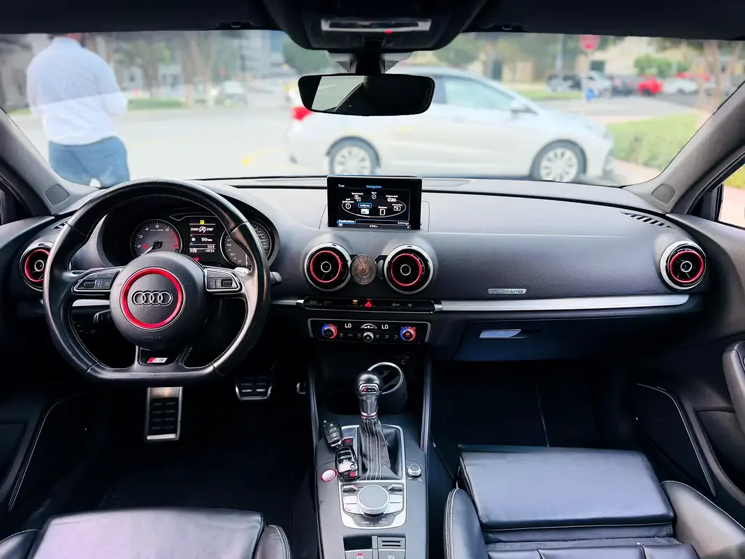 Audi S3 2.0 TFSI S tronic quattro (300 حصان) - 13