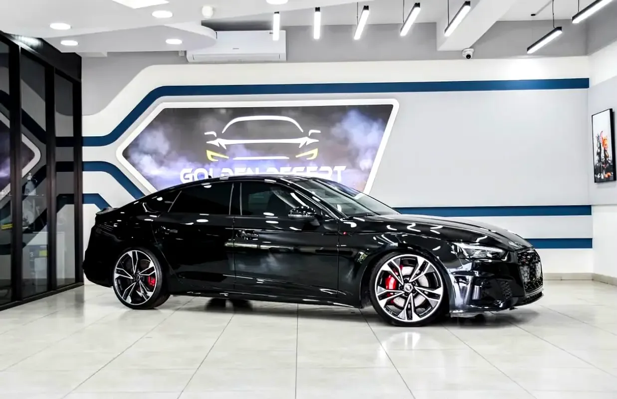 Audi S5 3.0 AT 4WD (367 hp)