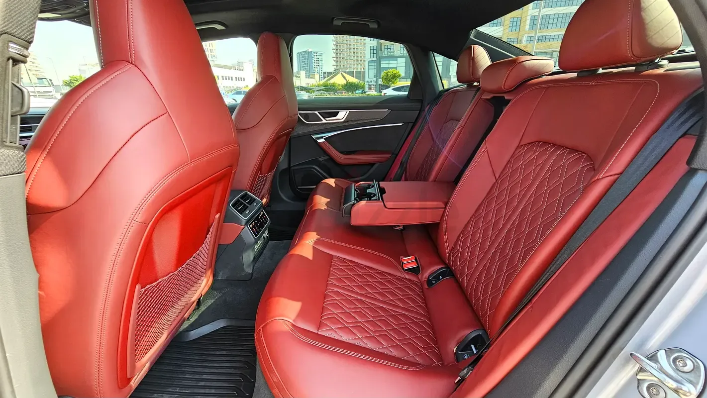Audi S6 2.9 AT 4WD (450 hp) - 9