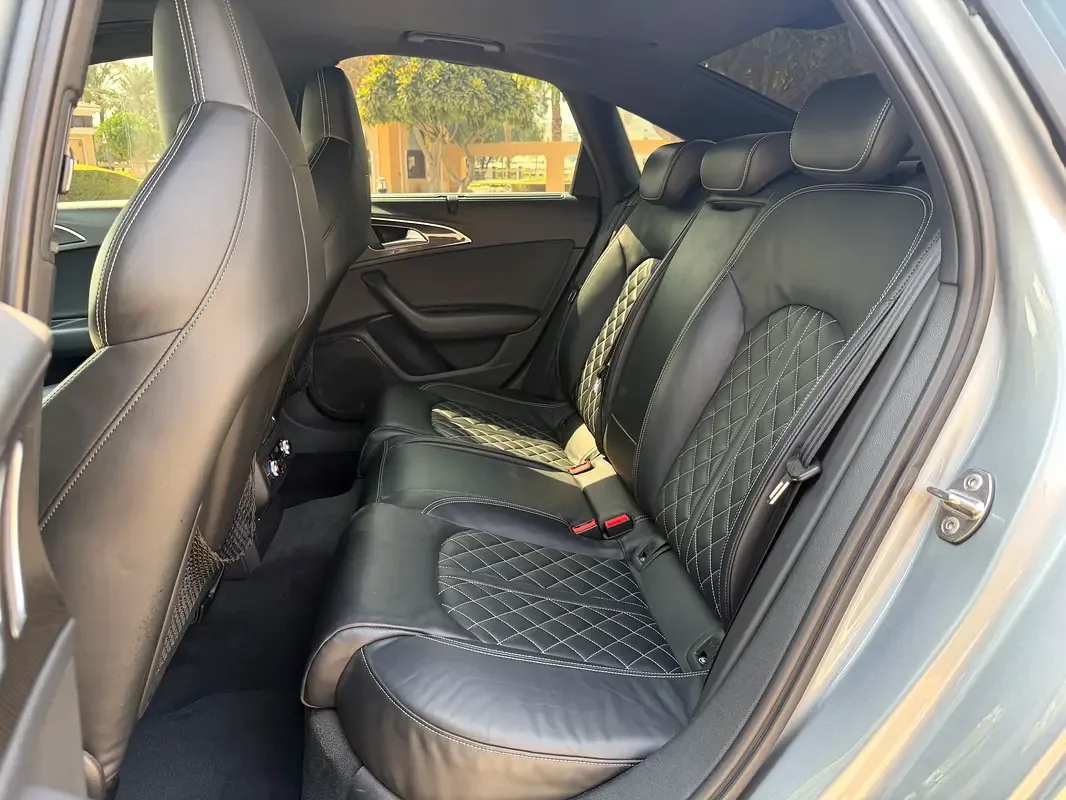 Audi S6 4.0 TFSI S tronic quattro (450 حصان) - 12