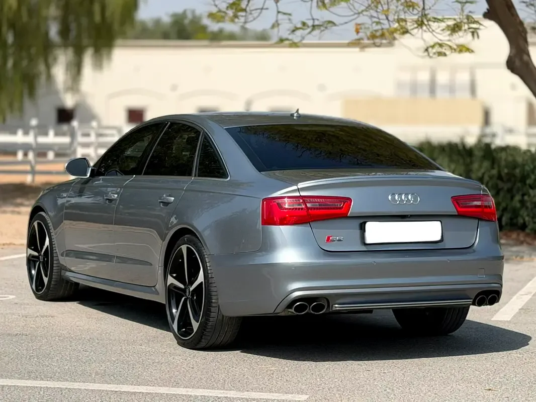 Audi S6 4.0 TFSI S tronic quattro (450 حصان) - 14