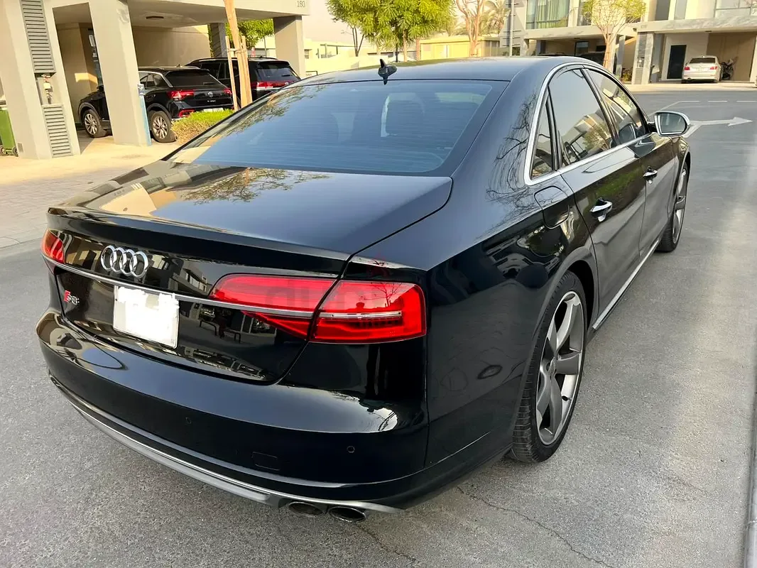 Audi S8 4.0 AT 4WD (520 hp) - 5
