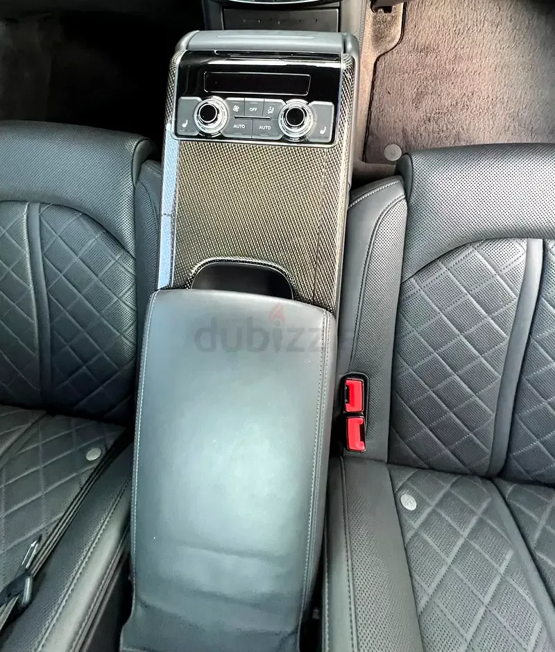 Audi S8 4.0 AT 4WD (520 hp) - 14