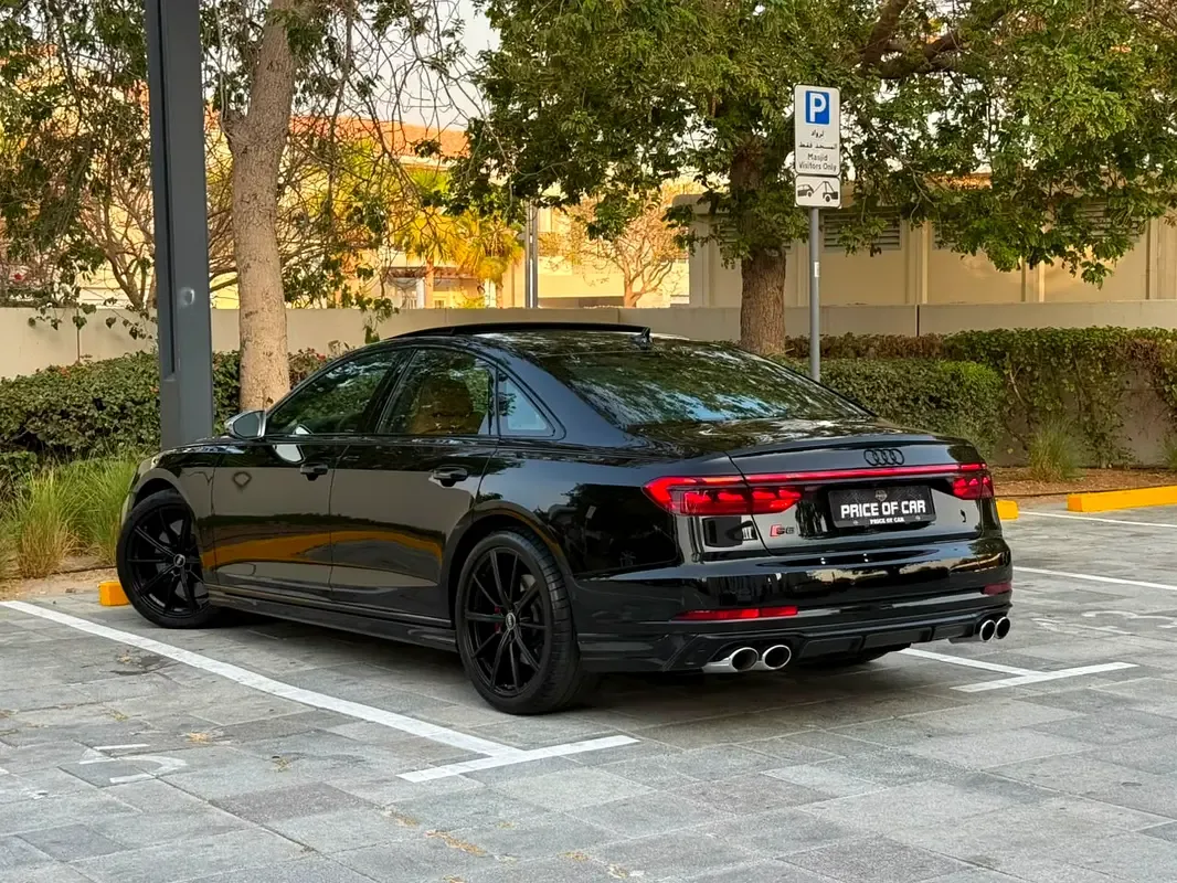Audi S8 4.0 AT 4WD (571 hp) - 7