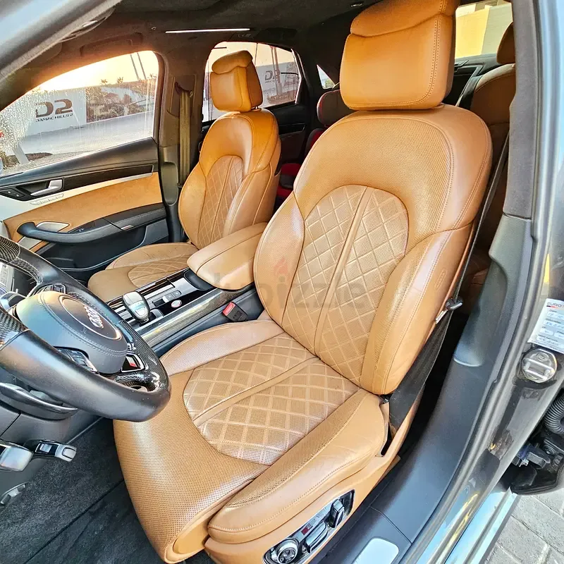 Audi S8 4.0 TFSI Quattro Tiptronic (520 hp) - 13