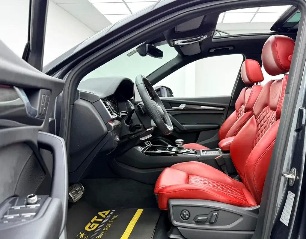 Audi SQ5 3.0 AT 4WD (354 حصان) - 14