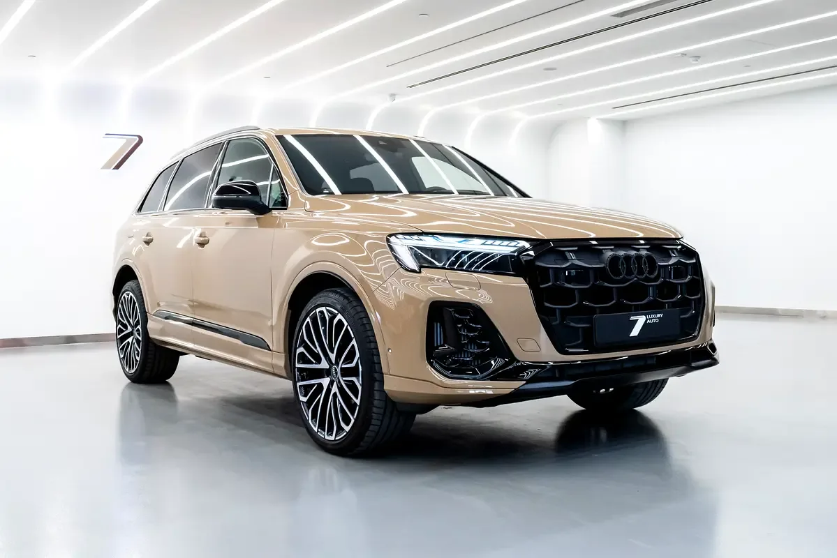 Audi SQ7 4.0 AT AWD (507 حصان) - 2
