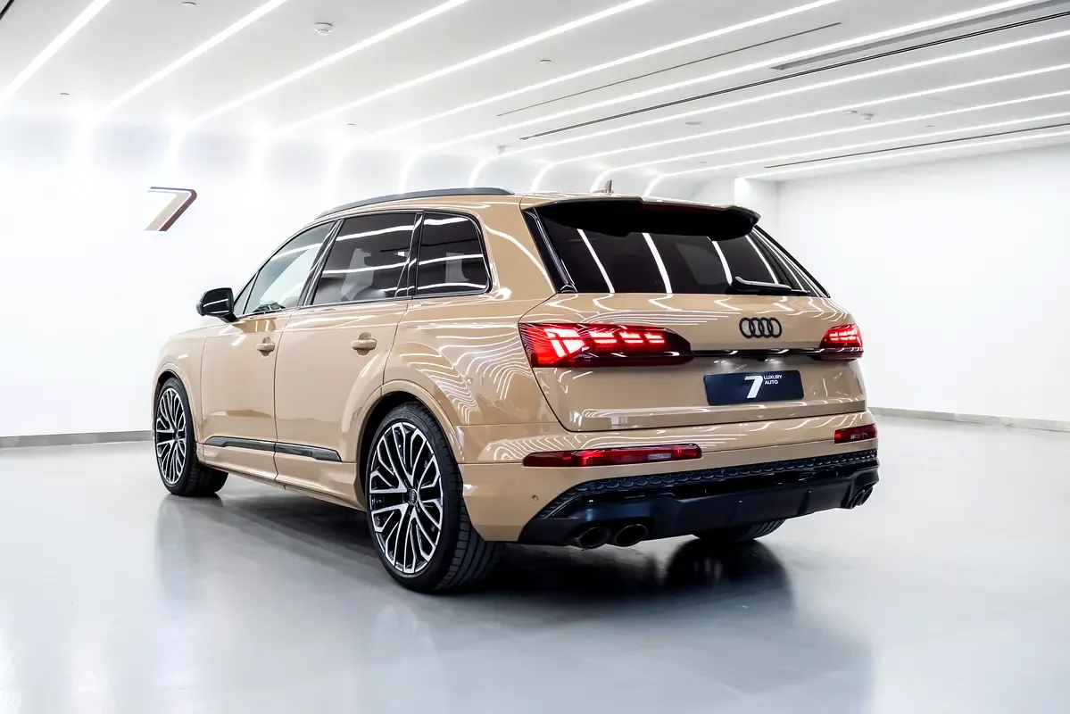 Audi SQ7 4.0 AT AWD (507 حصان) - 5