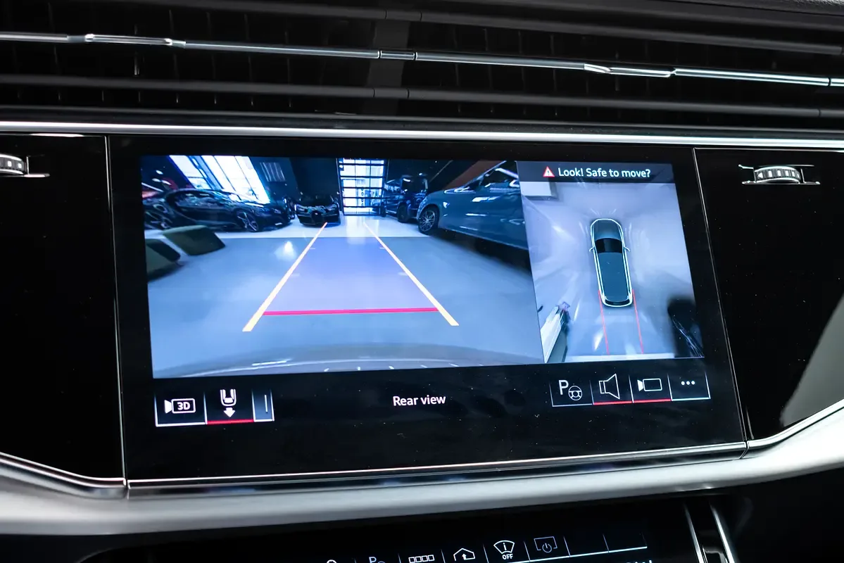 Audi SQ7 4.0 AT AWD (507 حصان) - 11