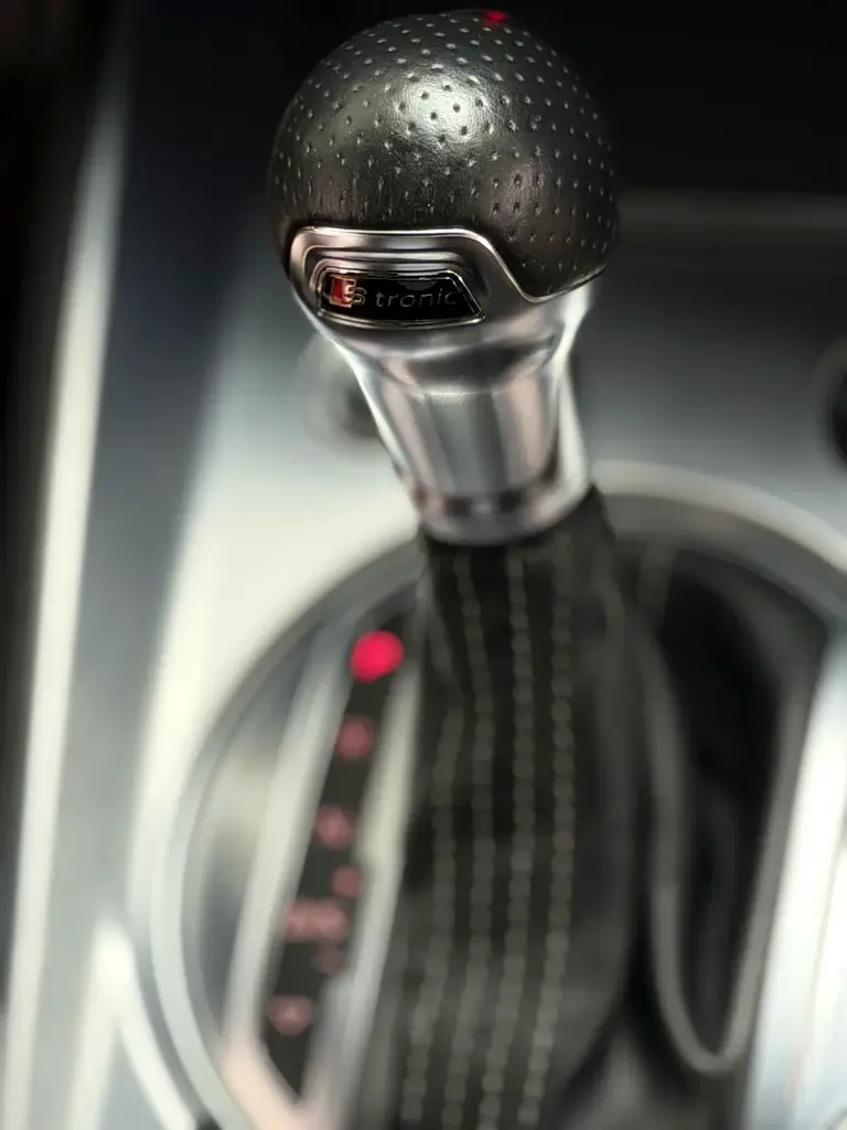 Audi TT 2.0 AMT 4WD (245 hp) - 11