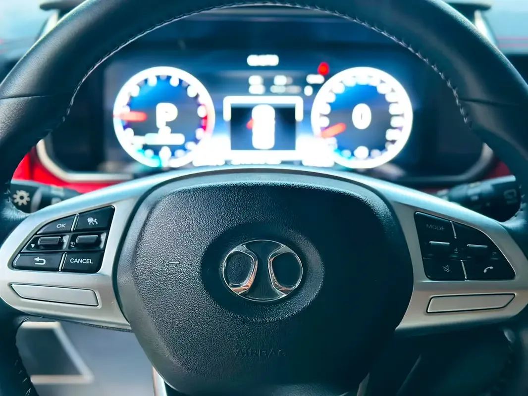 Baic BJ40 2.0 AT RWD (224 hp) - 16