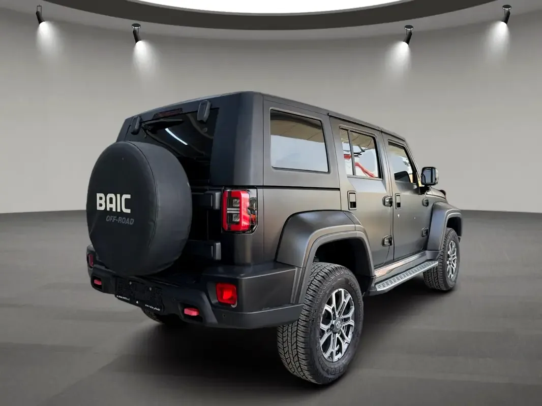 Baic BJ40 2.0 AT RWD (224 حصان) - 5