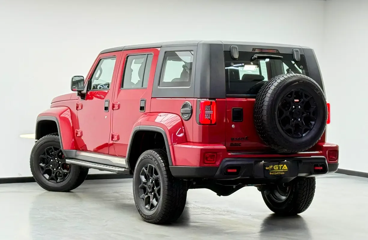 Baic BJ40 2.0 AT RWD (224 حصان) - 4