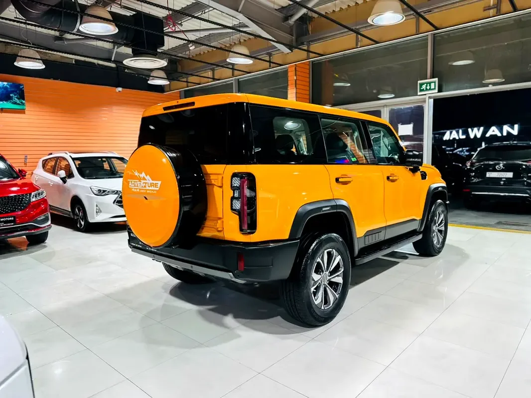 Baic BJ40 2.0 AT RWD (224 hp) - 6