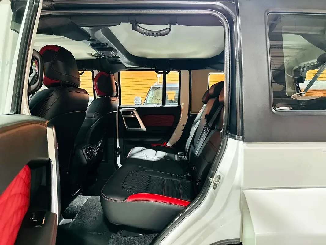Baic BJ40 2.0 AT RWD (224 hp) - 11