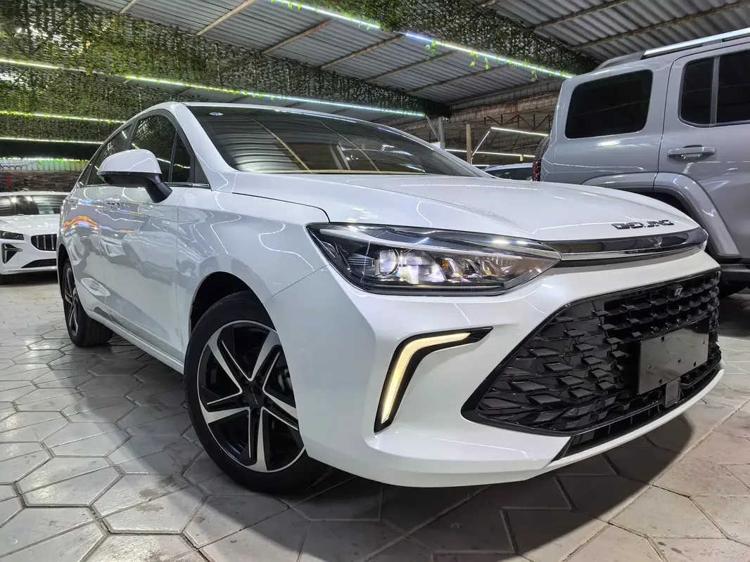 Baic U5 Plus 1.5 CVT (150 hp)