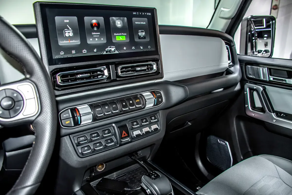 BAW 212 T01 2.0 AT 4WD (252 حصان) - 13
