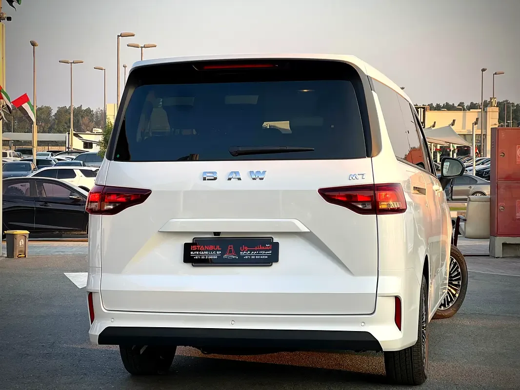 BAW MPV 2.0 AT RWD (144 hp) - 2