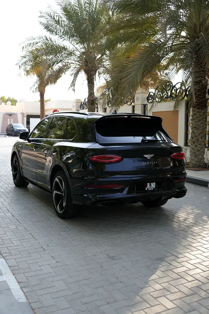 Bentley Bentayga 4.0 AT 4WD (550 hp) - 12