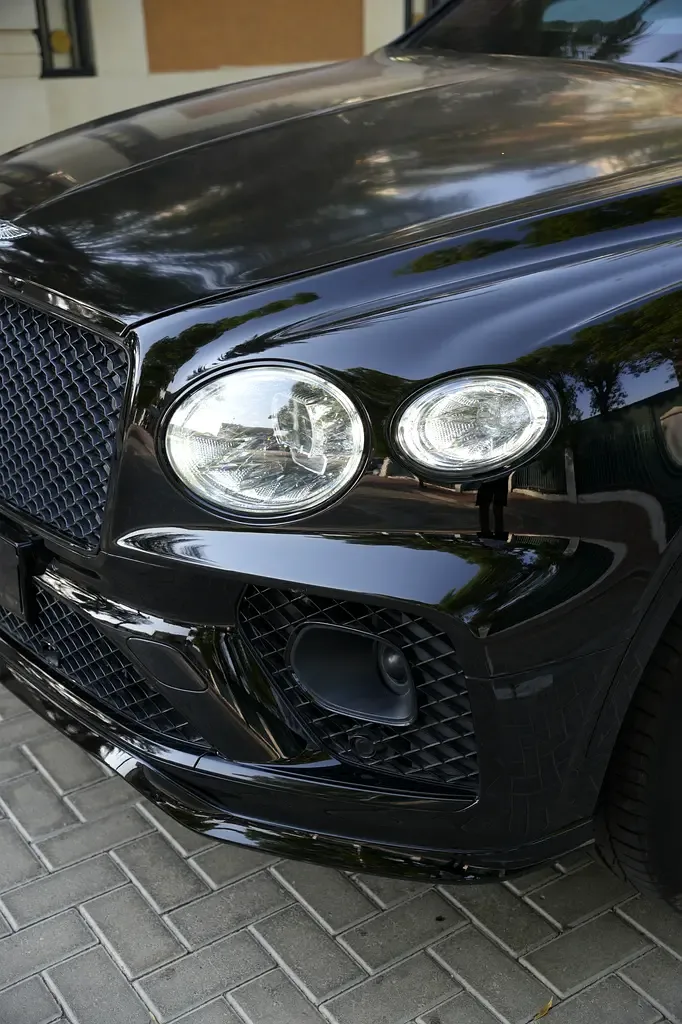 Bentley Bentayga 4.0 AT 4WD (550 hp) - 18