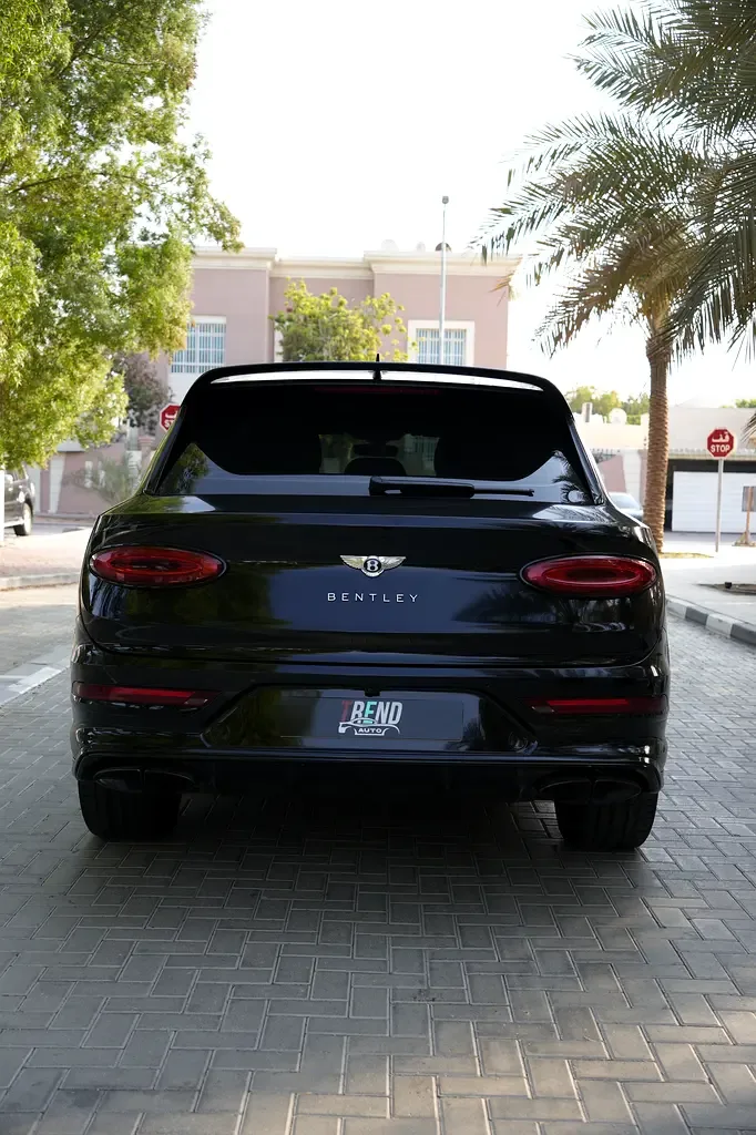 Bentley Bentayga 4.0 AT 4WD (550 hp) - 20