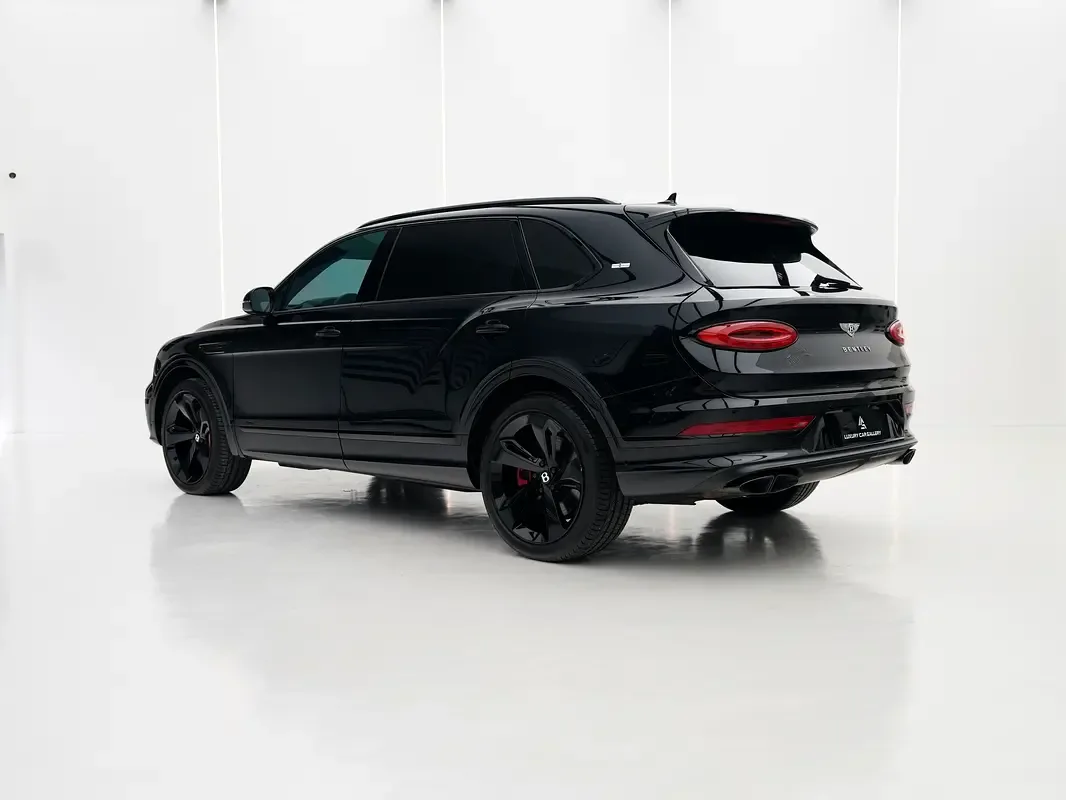 Bentley Bentayga 4.0 AT 4WD (550 hp) - 3
