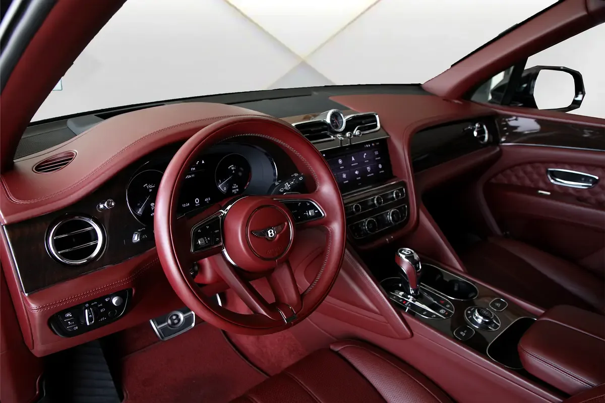 Bentley Bentayga 4.0 AT 4WD (550 hp) - 8