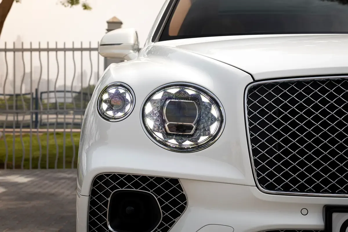 Bentley Bentayga 4.0 AT 4WD (550 hp) - 8