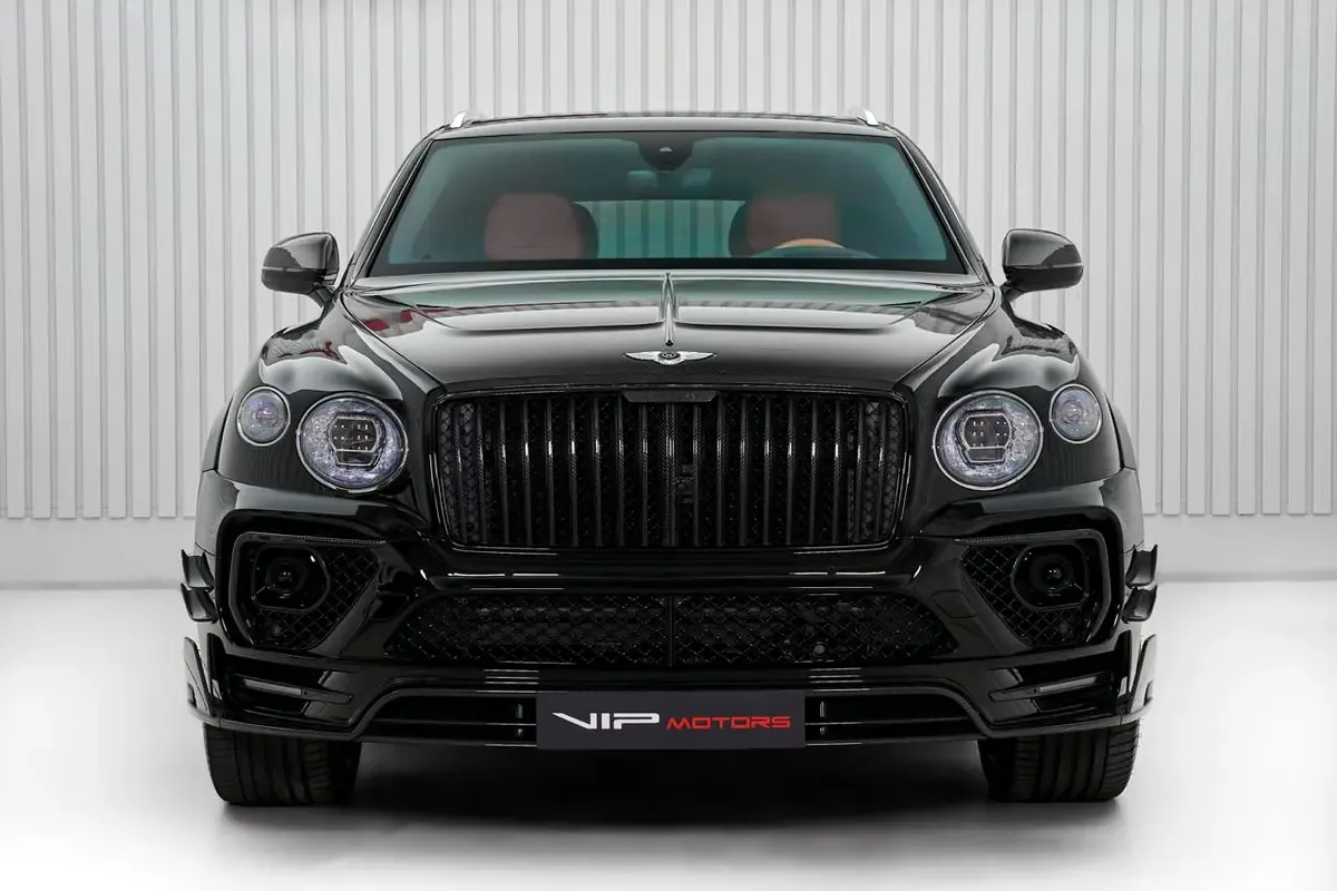 Bentley Bentayga 4.0 AT 4WD (550 حصان) - 2