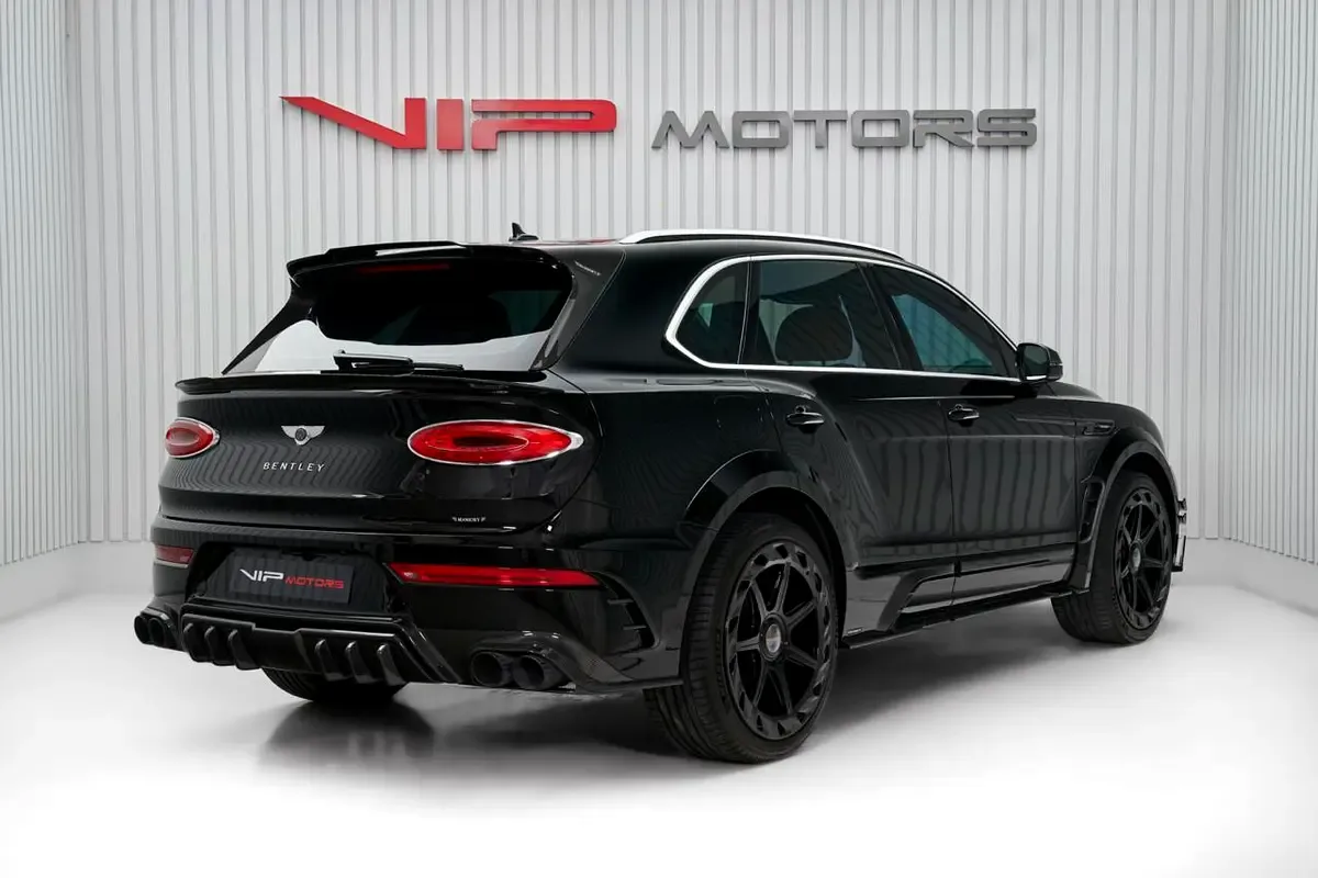 Bentley Bentayga 4.0 AT 4WD (550 حصان) - 4