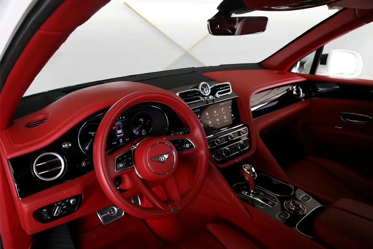 Bentley Bentayga 4.0 AT 4WD (550 hp) - 8