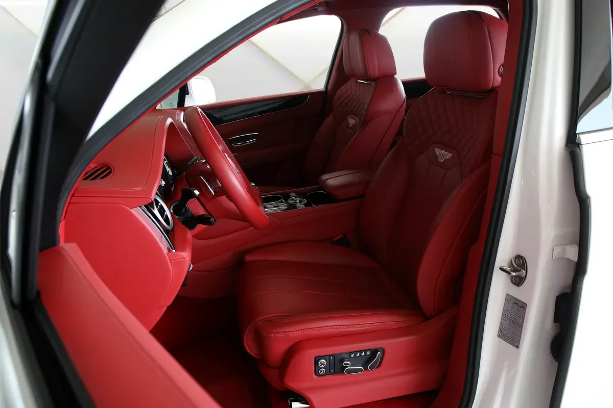 Bentley Bentayga 4.0 AT 4WD (550 hp) - 9