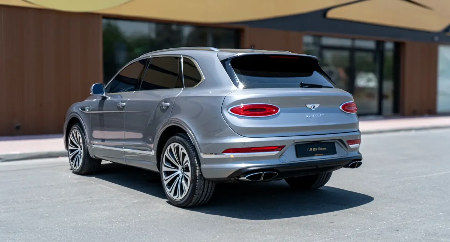 Bentley Bentayga 4.0 AT 4WD (550 حصان) - 6