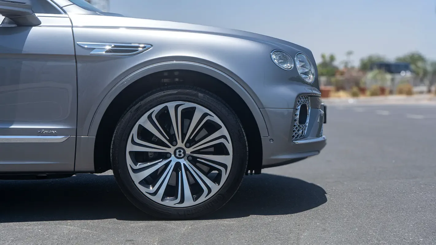 Bentley Bentayga 4.0 AT 4WD (550 حصان) - 7