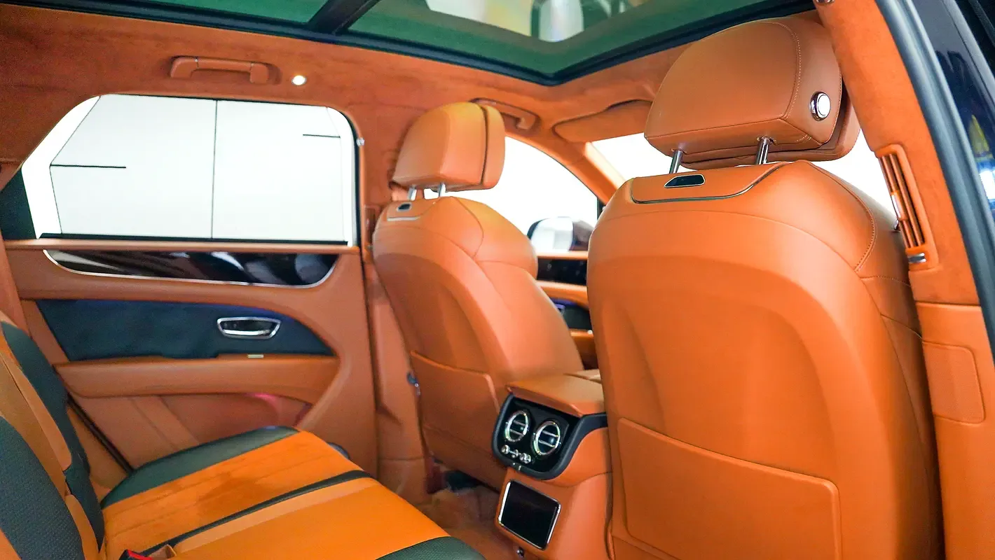 Bentley Bentayga 4.0 AT 4WD (550 hp) - 5