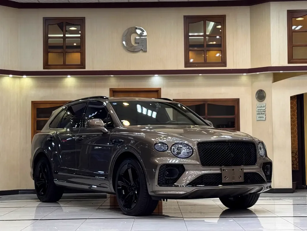 Bentley Bentayga 4.0 AT 4WD (550 حصان) - 5