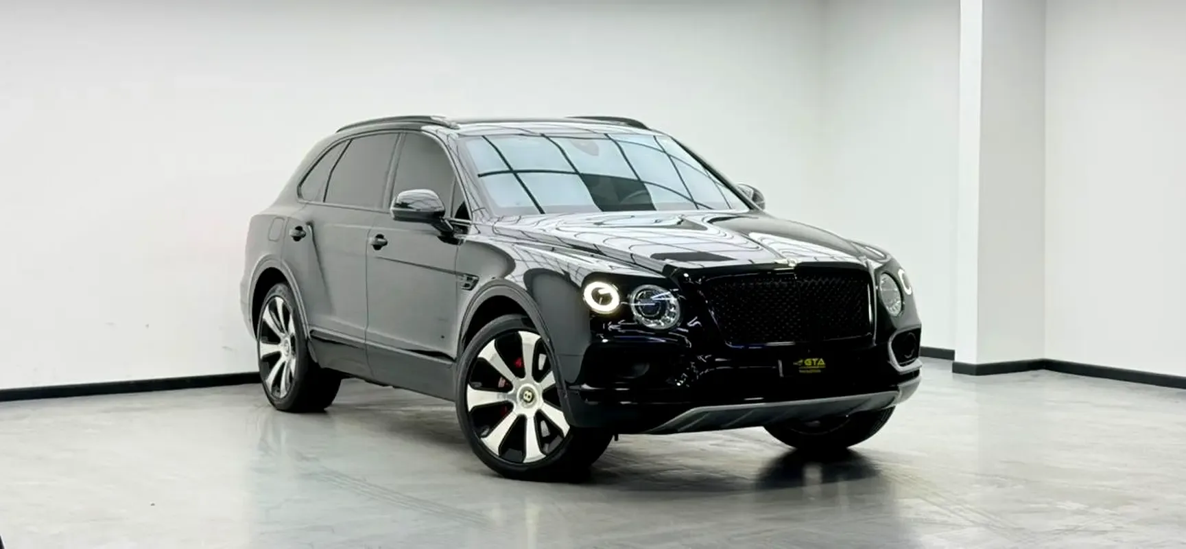 Bentley Bentayga 4.0 AT AWD (550 hp) - 3
