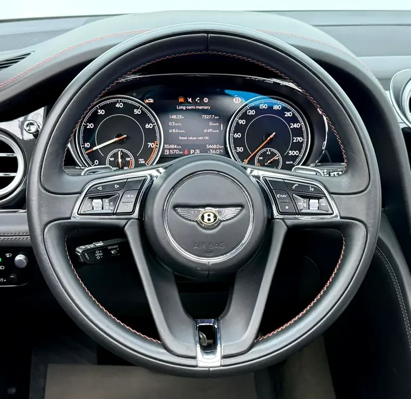 Bentley Bentayga 4.0 AT AWD (550 hp) - 7