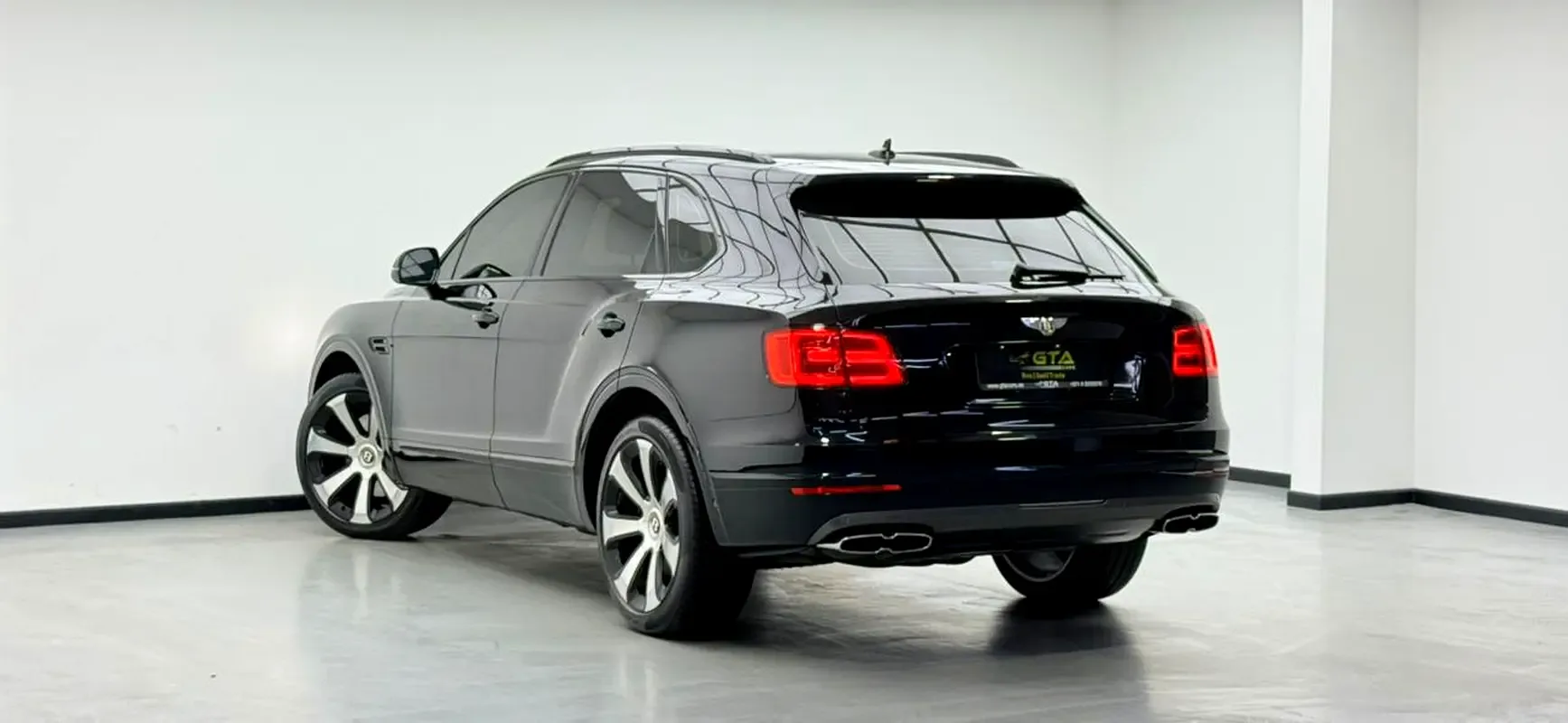 Bentley Bentayga 4.0 AT AWD (550 hp) - 4