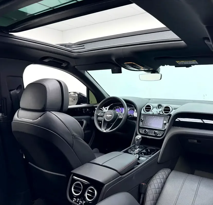 Bentley Bentayga 4.0 AT AWD (550 hp) - 10