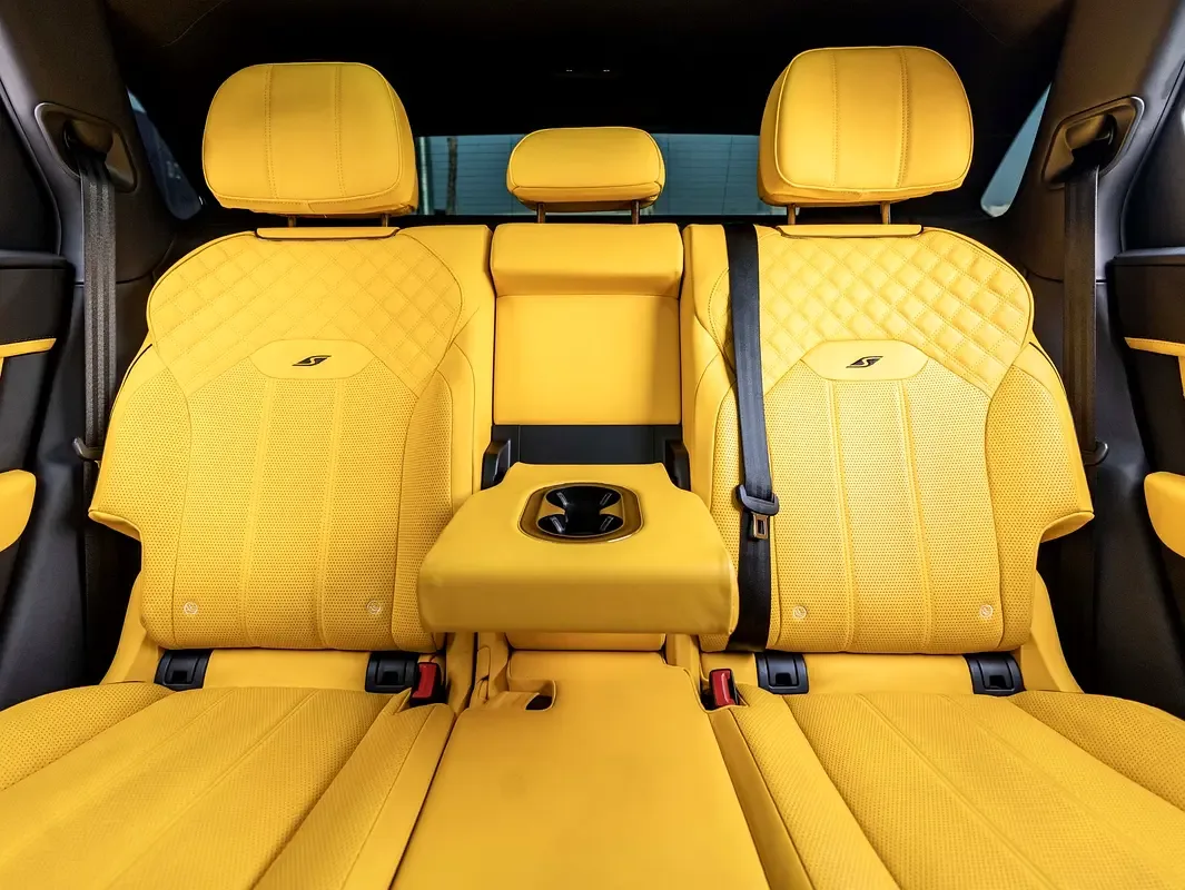 Bentley Bentayga 4.0 AT AWD (550 حصان) - 20
