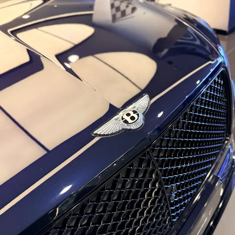 Bentley Bentayga 4.0 AT AWD (650 حصان) - 5