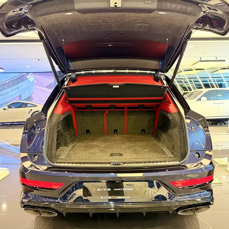 Bentley Bentayga 4.0 AT AWD (650 حصان) - 18